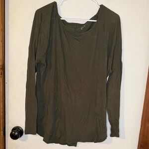 Athleta Forest Green Long Sleeve Top